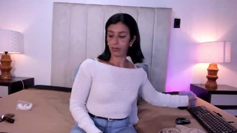 miss_milf_ online show from 07/10/26, 08:00