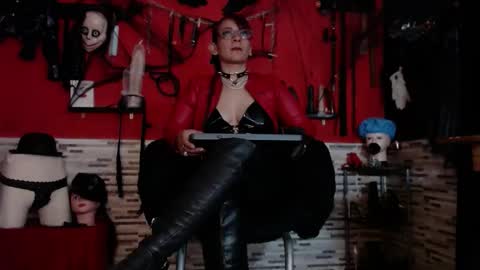Mistress Miranda online show from 11/02/25, 12:35