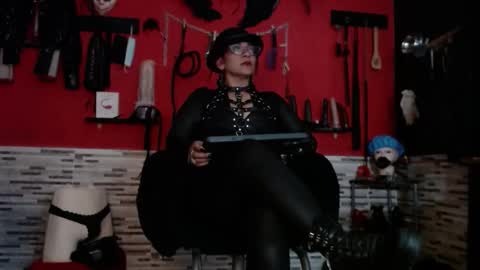 Mistress Miranda online show from 11/23/25, 03:17