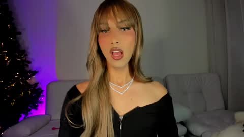 Goddess Myers  thumb up is important for me kisses  online show from 12/09/24, 12:12