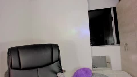 Goddess Myers  thumb up is important for me kisses  online show from 01/18/25, 06:24