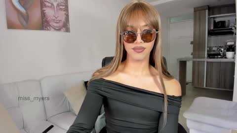 Goddess Myers  thumb up is important for me kisses  online show from 10/24/25, 07:32