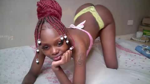Snapshot of miss_pretty01 chatting on 05/18/26, 05:02 miss_pretty01 online show from 05/18/26, 05:02