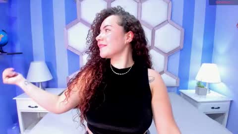 miss_rogue online show from 10/10/25, 11:59