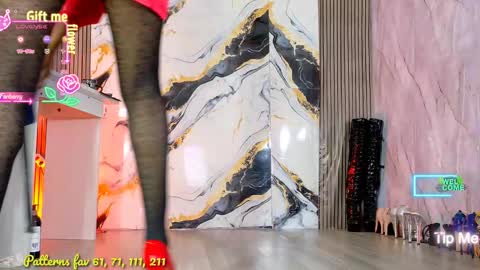 Shannell online show from 10/10/25, 12:53