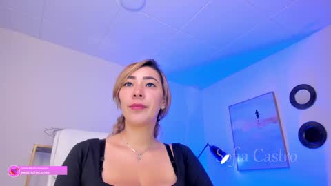 Sofia Castro online show from 02/04/25, 02:43