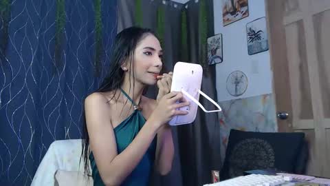 IM SUGAR online show from 02/09/26, 11:09