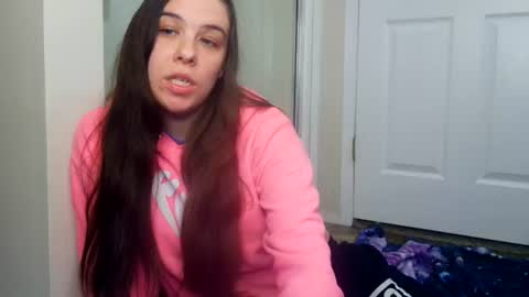 Bella online show from 06/12/26, 01:48
