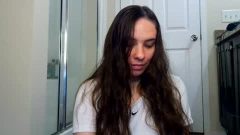 Bella online show from 07/03/26, 06:58