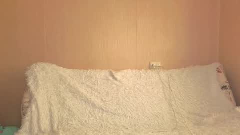 Bella online show from 11/16/25, 05:46