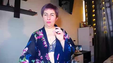 Snapshot of miss_tasha_kom chatting on 02/18/25, 08:27 miss_tasha_kom online show from 02/18/25, 08:27