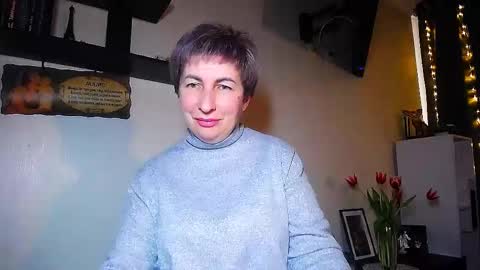 Snapshot of miss_tasha_kom chatting on 03/10/25, 06:49 miss_tasha_kom online show from 03/10/25, 06:49