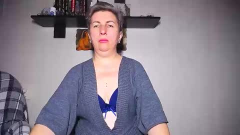 Snapshot of miss_tasha_kom chatting on 09/14/25, 07:51 miss_tasha_kom online show from 09/14/25, 07:51