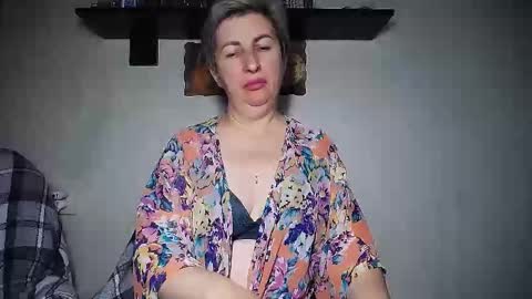 Snapshot of miss_tasha_kom chatting on 10/05/25, 09:29 miss_tasha_kom online show from 10/05/25, 09:29