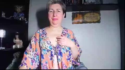 Snapshot of miss_tasha_kom chatting on 10/31/25, 08:48 miss_tasha_kom online show from 10/31/25, 08:48