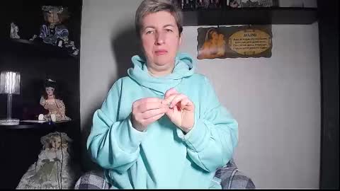 Snapshot of miss_tasha_kom chatting on 11/01/25, 09:00 miss_tasha_kom online show from 11/01/25, 09:00