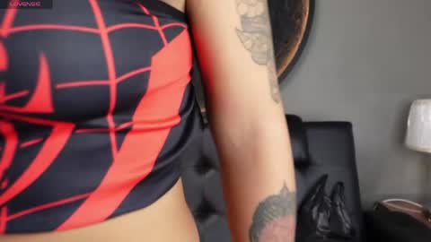 Vaiolette online show from 05/08/26, 11:04