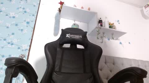 hanna    online show from 09/14/25, 01:38