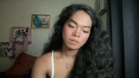 miss_veron_xoxo online show from 02/17/26, 03:29