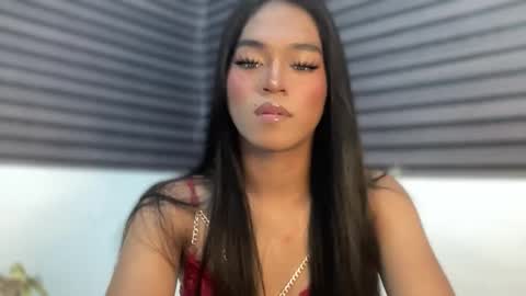 miss_veron_xoxo online show from 04/28/26, 07:08