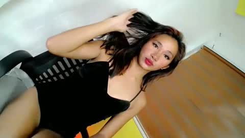 miss_wendy69 online show from 05/18/26, 12:44
