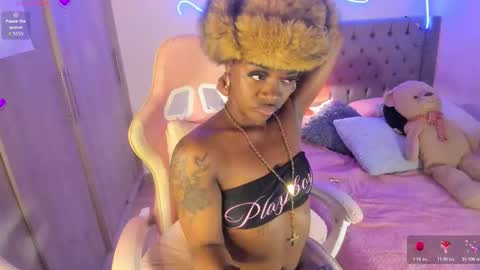 Tay Tay Independent Model   online show from 12/16/25, 05:56