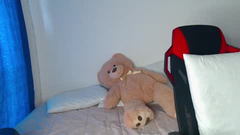 Snapshot of missakamee_420 chatting on 12/23/24, 05:11 violeta online show from 12/23/24, 05:11