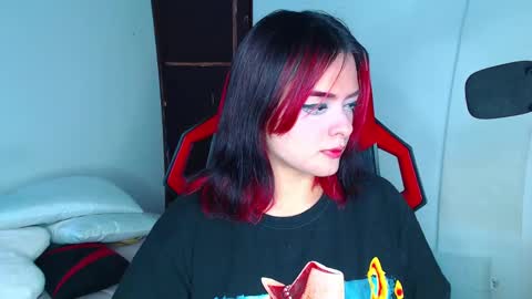 Snapshot of missakamee_420 chatting on 12/28/24, 05:46 violeta online show from 12/28/24, 05:46