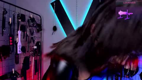 Miss Alix and Mia Slave online show from 11/24/25, 07:02