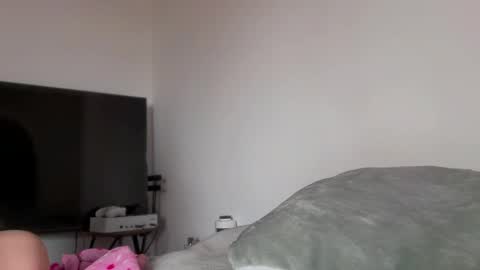 Ameliahs online show from 09/23/25, 12:08