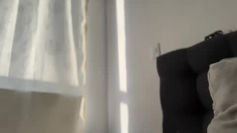 Ameliahs online show from 12/15/25, 11:47