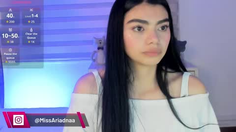 Ariadna Ruiz online show from 04/24/26, 12:07