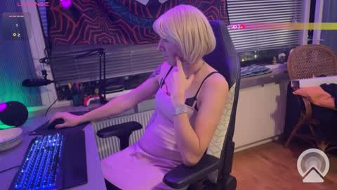 MissBeccasissy online show from 12/27/24, 04:21