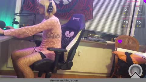 MissBeccasissy online show from 12/29/24, 04:08