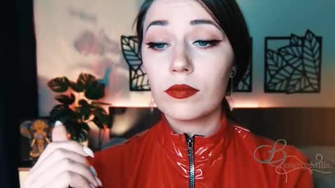 The divine Beverly online show from 02/15/25, 08:44