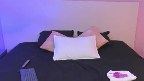 Miss Bombom online show from 01/10/26, 12:29