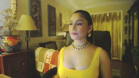 Snapshot of missbrownx chatting on 11/30/25, 08:24 Brownie -P online show from 11/30/25, 08:24