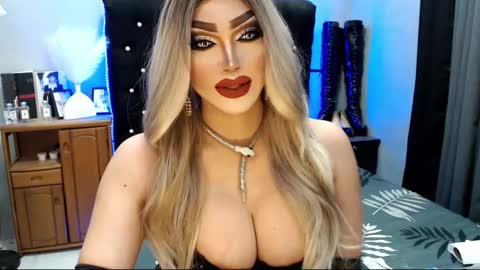 Snapshot of misschannel4sub chatting on 01/31/25, 06:57 PRIESTESS CHANNEL online show from 01/31/25, 06:57