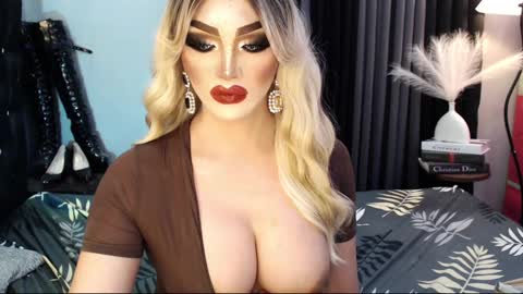 Snapshot of misschannel4sub chatting on 03/02/25, 12:22 PRIESTESS CHANNEL online show from 03/02/25, 12:22