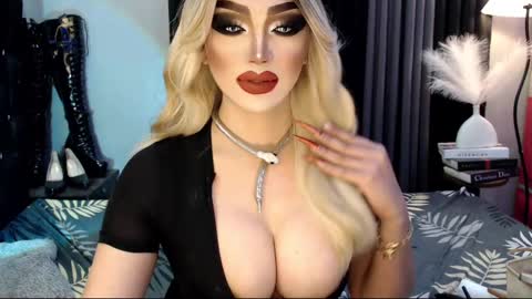 Snapshot of misschannel4sub chatting on 03/09/25, 06:54 PRIESTESS CHANNEL online show from 03/09/25, 06:54