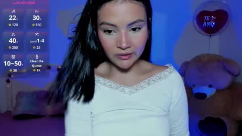 Snapshot of misschelsea01 chatting on 10/08/25, 01:25 Chelsea online show from 10/08/25, 01:25