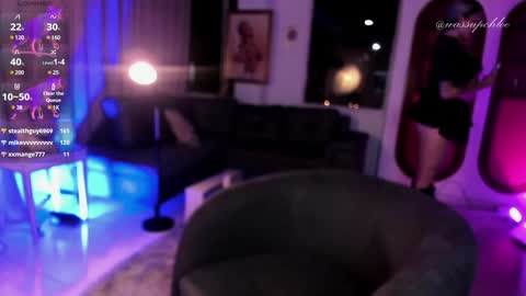 Snapshot of misschloe__ chatting on 01/28/25, 02:00 Chloe freelance model Please your thumbs up are important online show from 01/28/25, 02:00