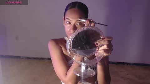 Donna di Diamanti online show from 10/16/25, 09:16