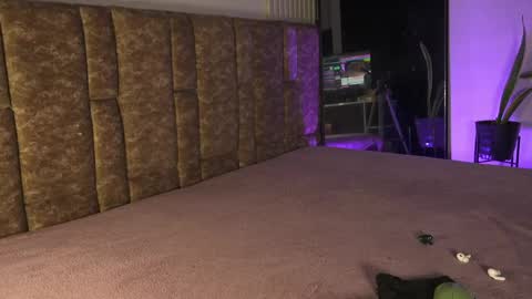 DIONNE online show from 04/19/26, 04:23