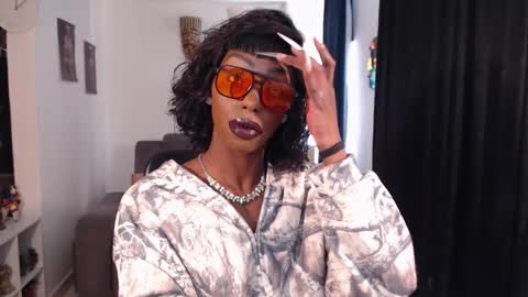 Emilie Diaz online show from 02/27/26, 04:51