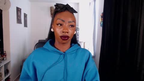 Emilie Diaz online show from 03/30/26, 03:57