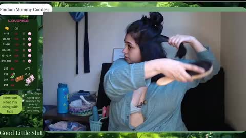 Miss Estephy online show from 01/22/25, 09:21