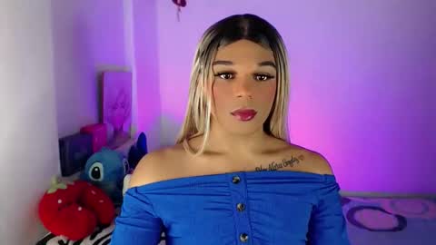 Snapshot of missfer_bigdick chatting on 05/20/26, 12:06 Fer online show from 05/20/26, 12:06