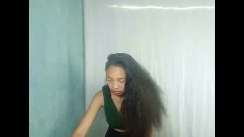 MadagascarQueen online show from 04/29/26, 10:41