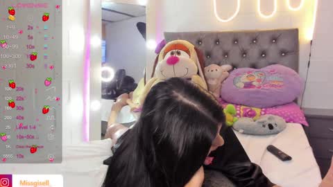 Gisell   Gigi online show from 01/04/25, 08:37